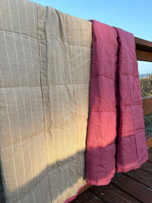 The Pausa Throw in Terra Rosa